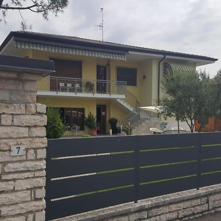 Appartamento Il Melograno Peschiera del Garda Exterior foto